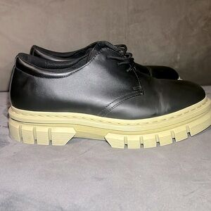 Men’s Dr Martens Rikard 3 eye black leather shoes 11 US 10 UK